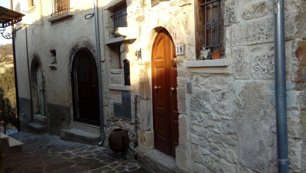 La Maison De Martine Bolognano Exteriér fotografie